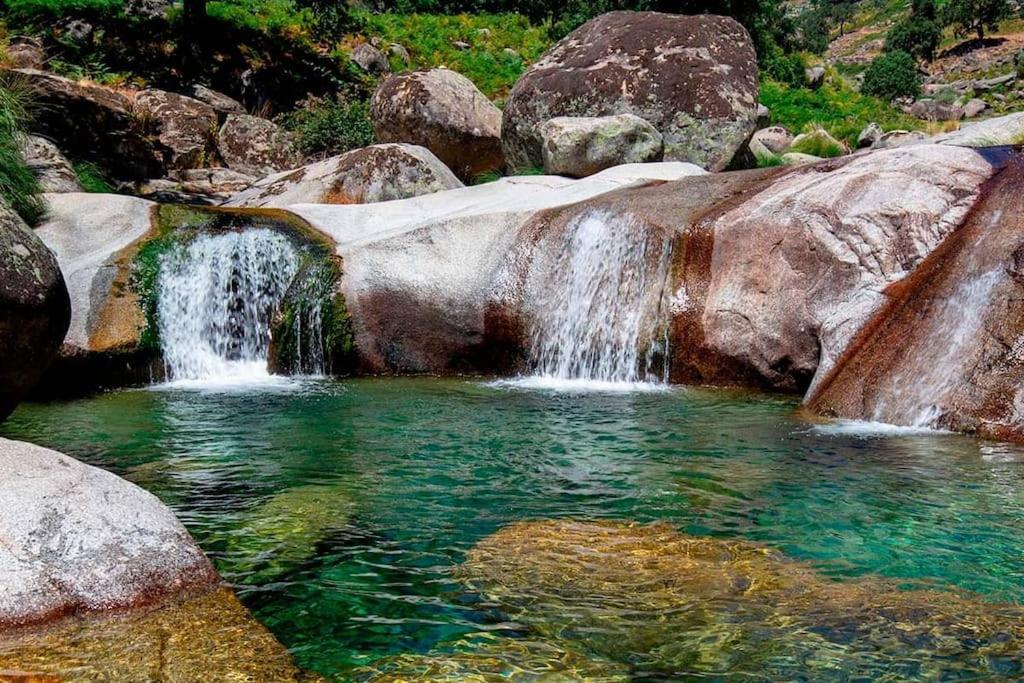 Casa Rural En Candeleda Con Piscina Y Un Maravilloso Jardin Eksteriør bilde