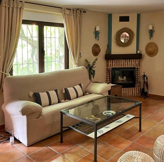 Casa Rural En Candeleda Con Piscina Y Un Maravilloso Jardin Eksteriør bilde