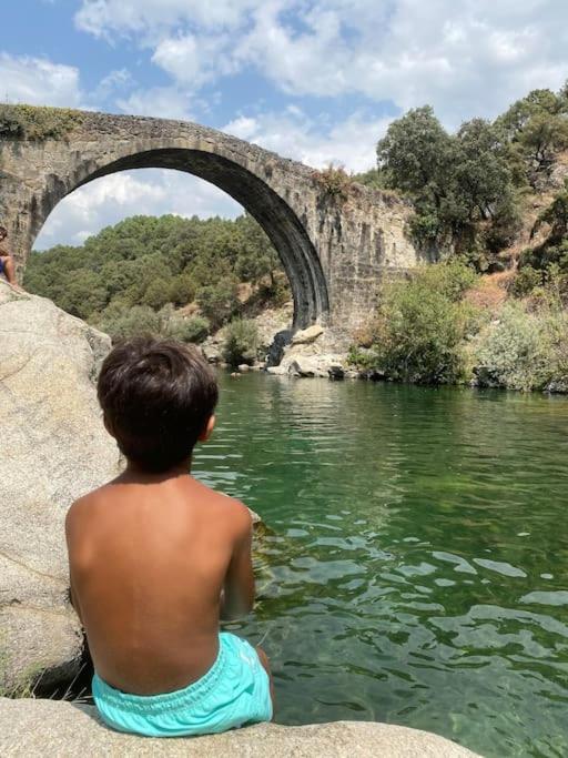 Casa Rural En Candeleda Con Piscina Y Un Maravilloso Jardin Eksteriør bilde