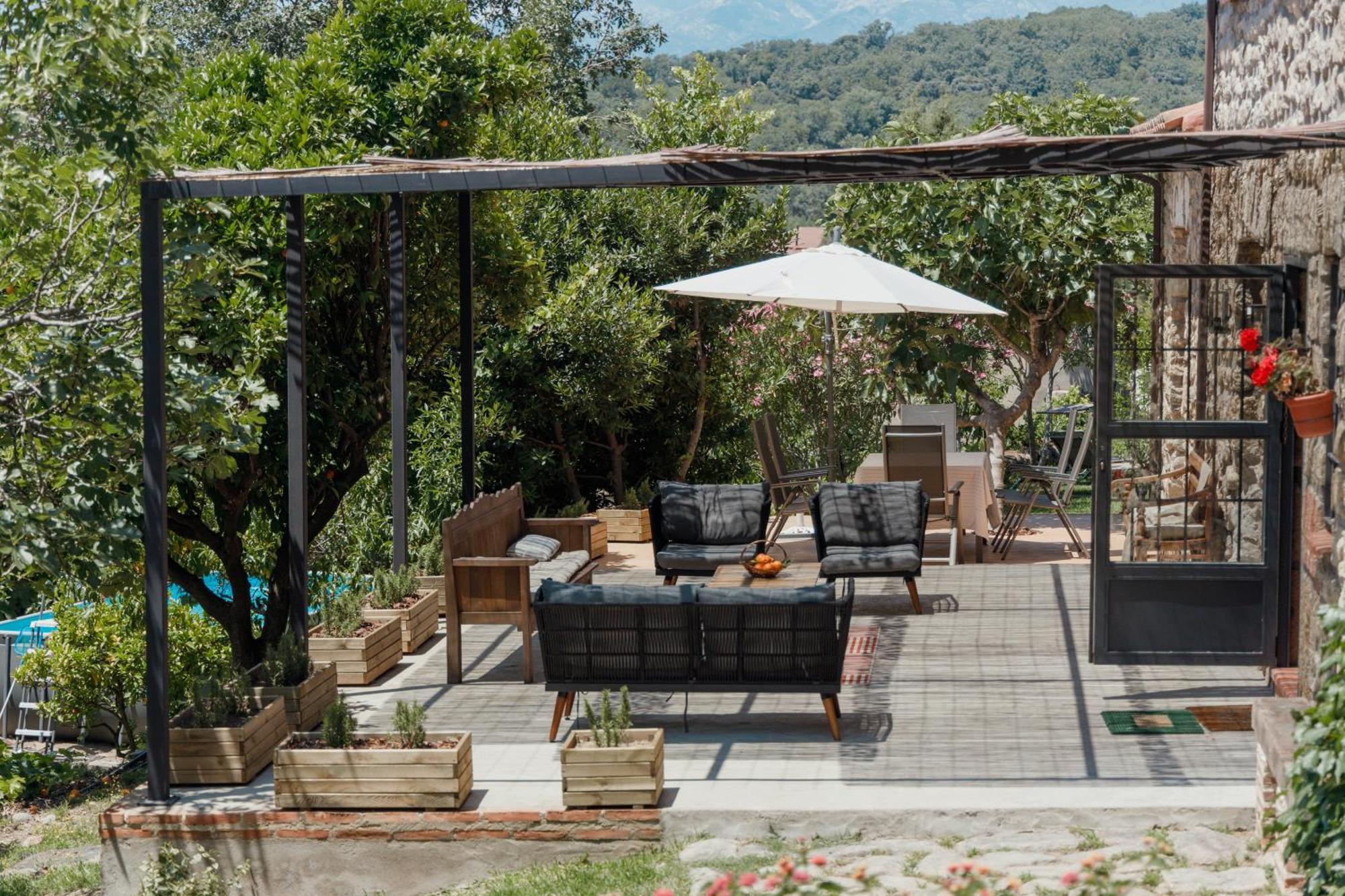 Casa Rural En Candeleda Con Piscina Y Un Maravilloso Jardin Eksteriør bilde